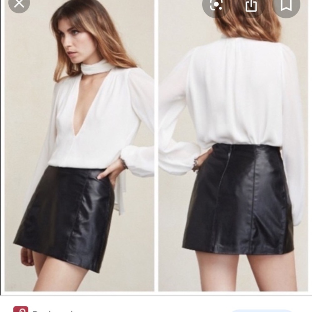 Looking for reformation zinc skirt size 0